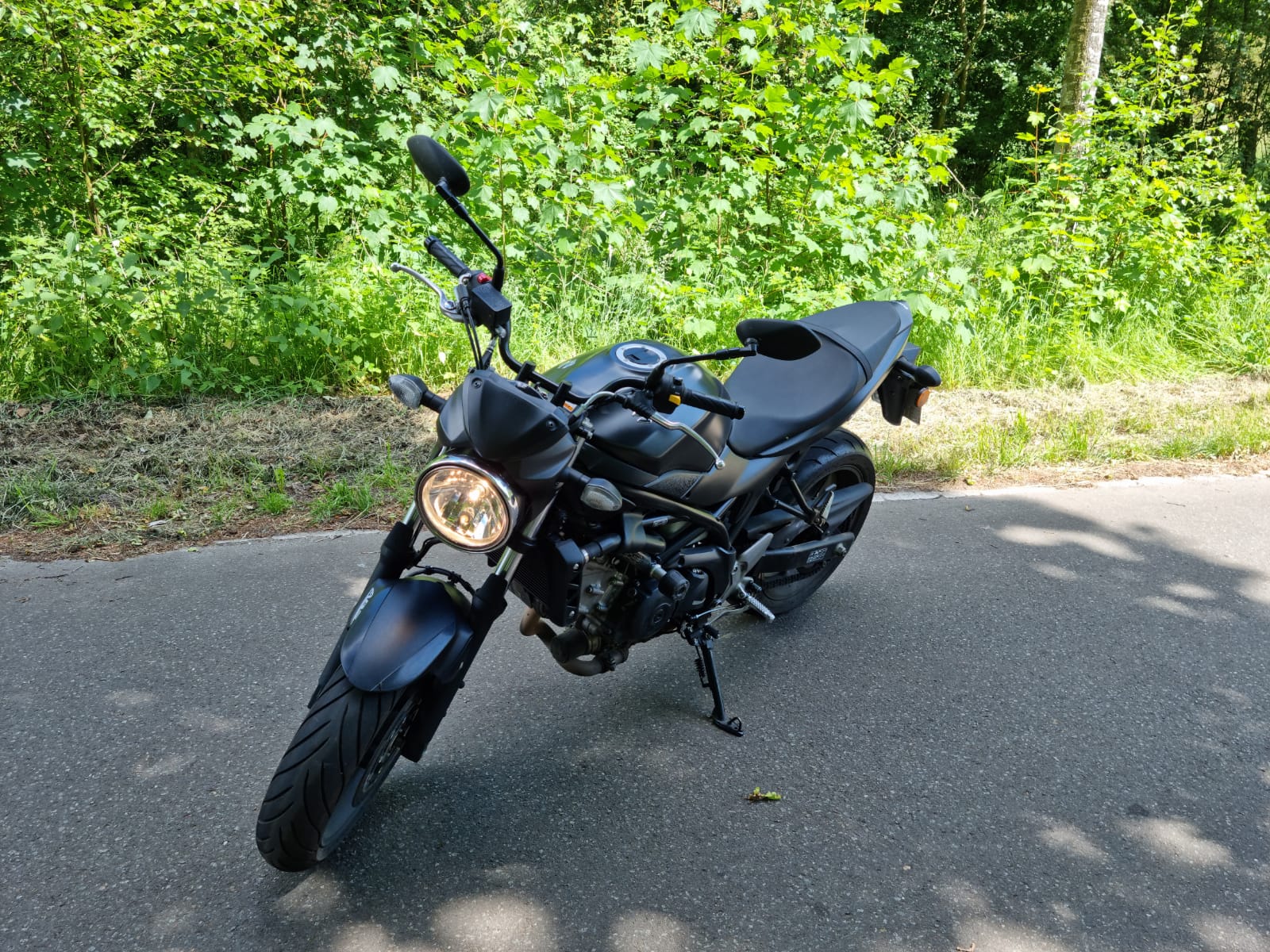 Suzuki SV 650 Schwarz