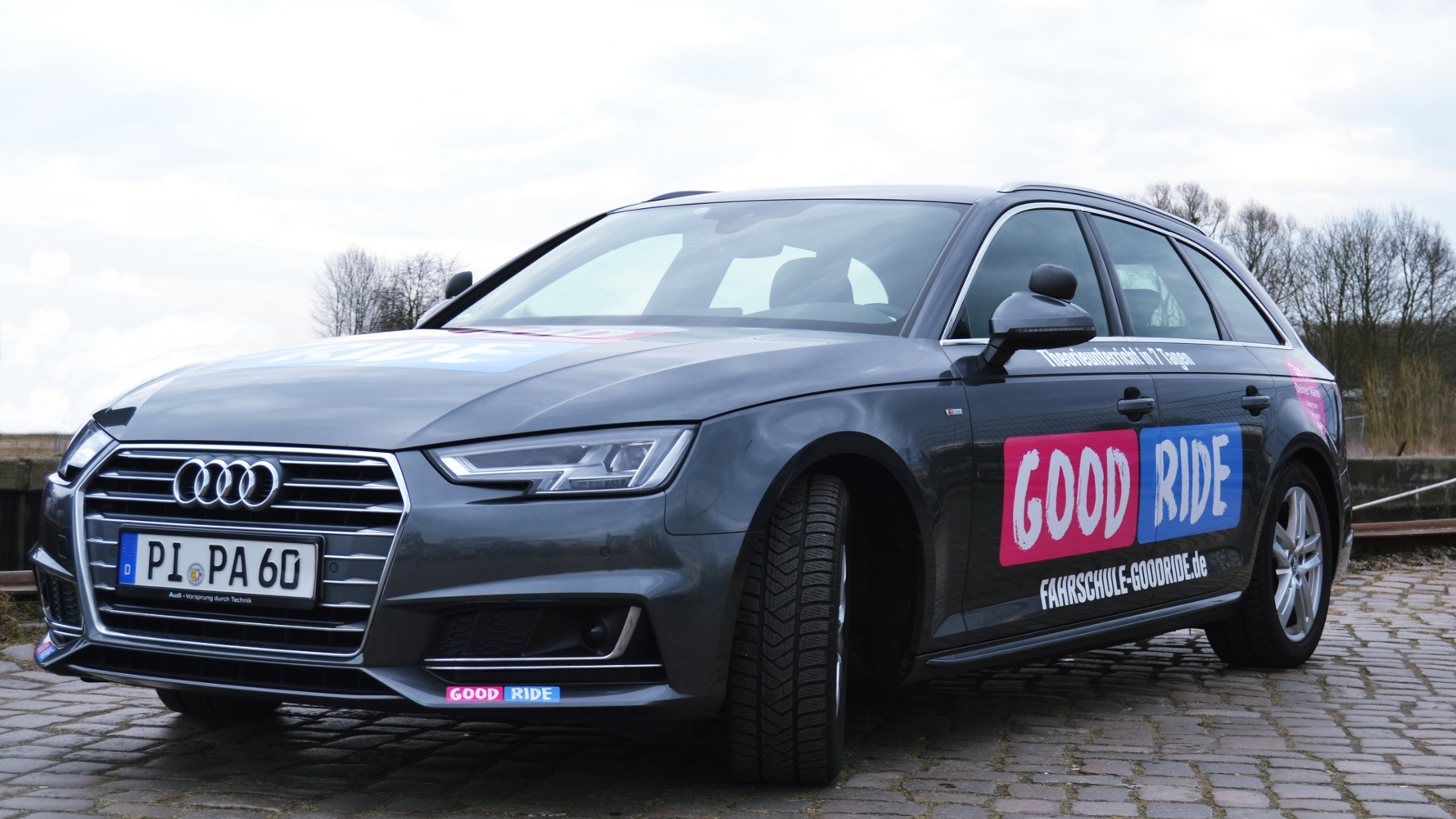 Audi A4 Avant vorne